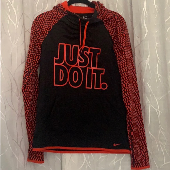 Women’s Nike - Therma-fit Sweatshirt - Picture 1 of 5